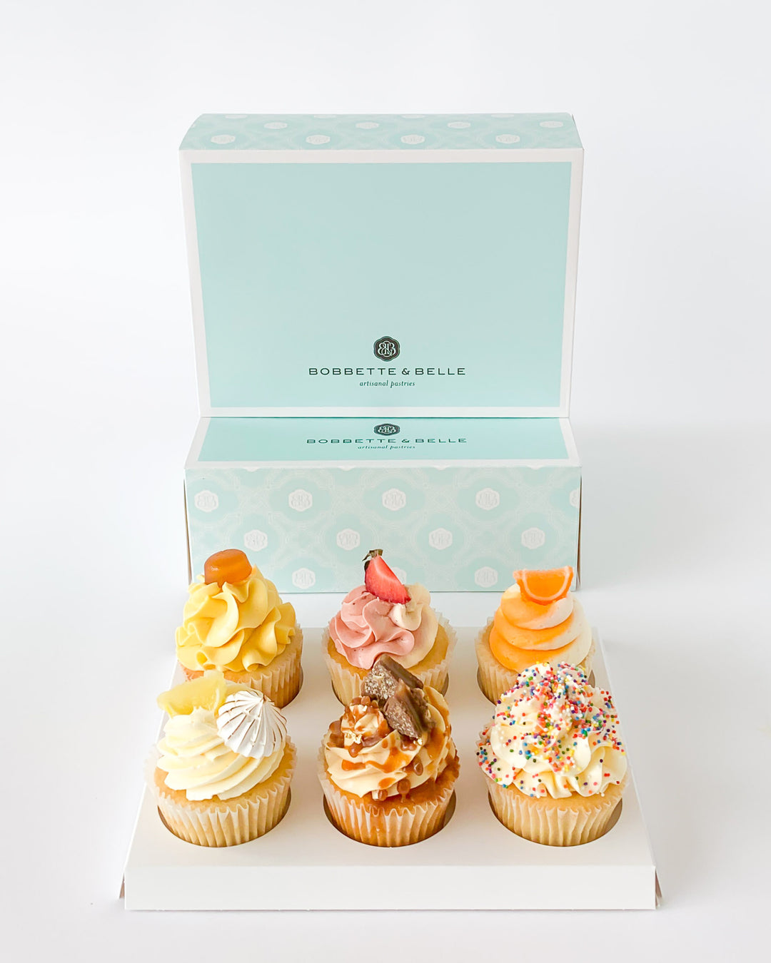 Vanilla Lovers cupcakes in a Bobbette & Belle gift box