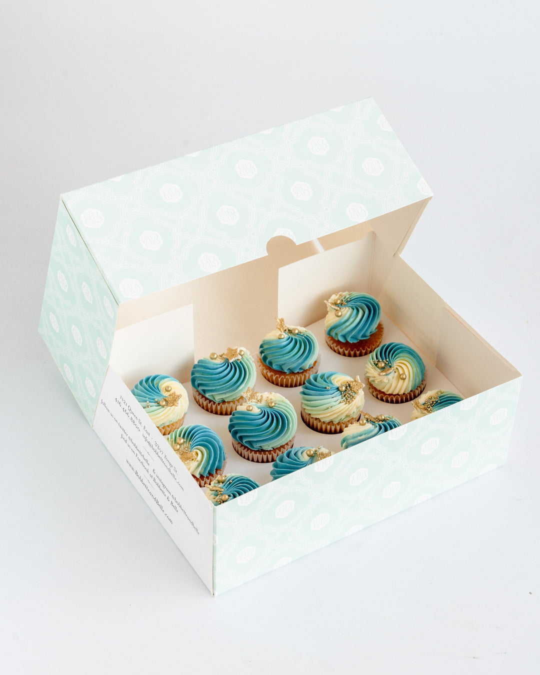 Space cupcake favour