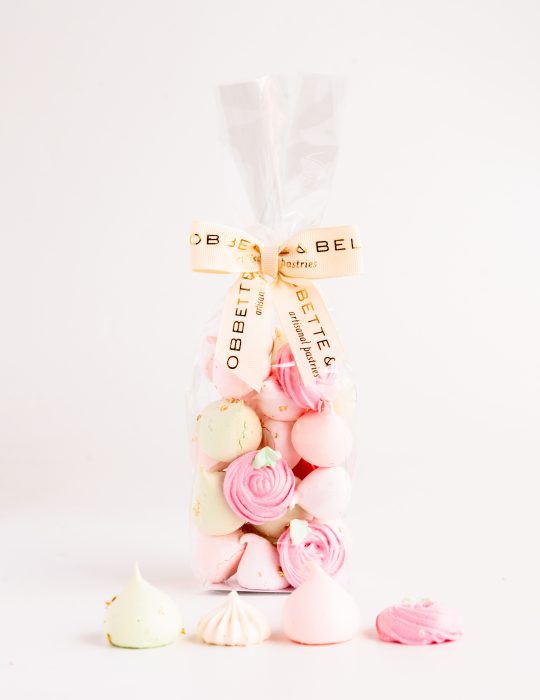 Mother’s Day Piped Meringues