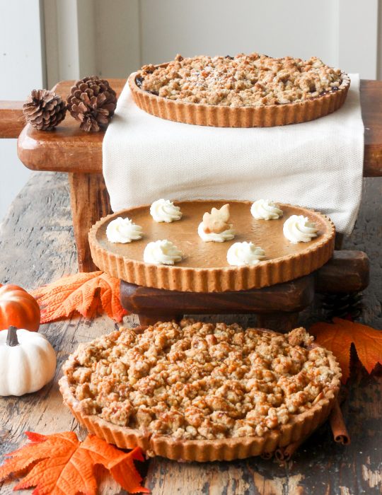 Thanksgiving Pie Special (Pumpkin Pie/Apple Crumble)