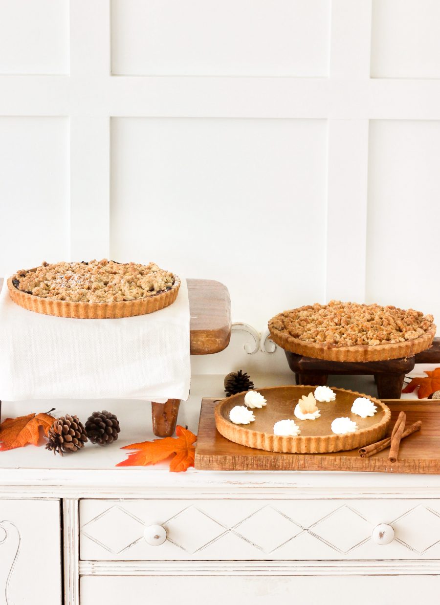 Pumpkin Pie and Apple Crumble Thanksgiving dessert duo, featuring rich pumpkin and spiced apple flavours, perfect for holiday celebrations and family gatherings