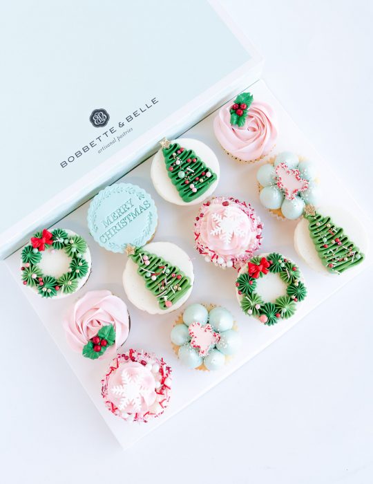 Classic Holiday Cupcakes